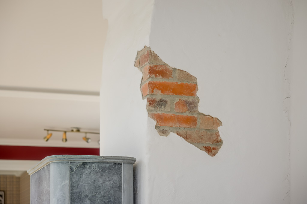 Charmig och komplett hästgård med två bostäder och ypperligt pendlingsläge – photo 60